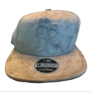 NWT - Freshletes - New Era - Suede Gray SnapBack